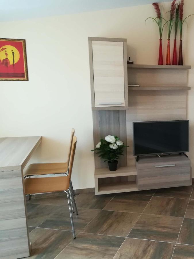 דירות וליקו טורנובו Къщата С Чешмата מראה חיצוני תמונה